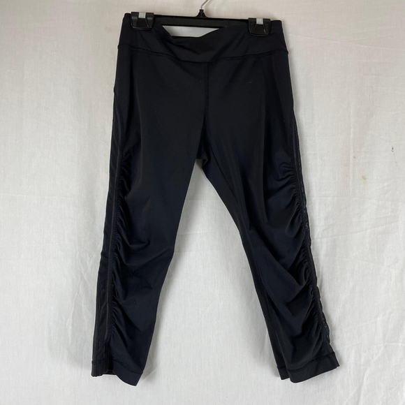 Lululemon Mesh Side Ruched Crop Leggings - Picture 6 of 8